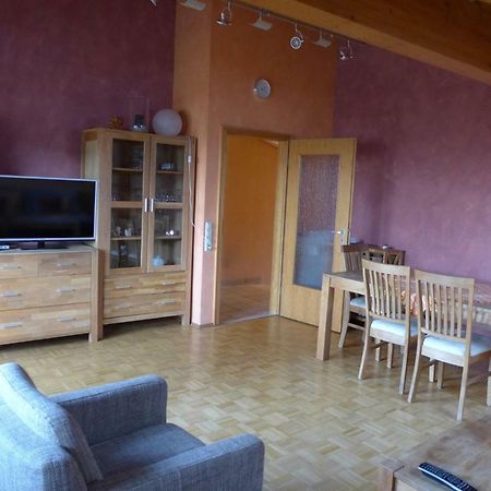 Messe Cgn/Dus Grossraeumige Wohnung In Guter Verkehrslage 勒沃库森 外观 照片