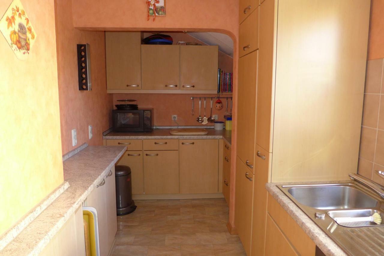 Messe Cgn/Dus Grossraeumige Wohnung In Guter Verkehrslage 勒沃库森 外观 照片