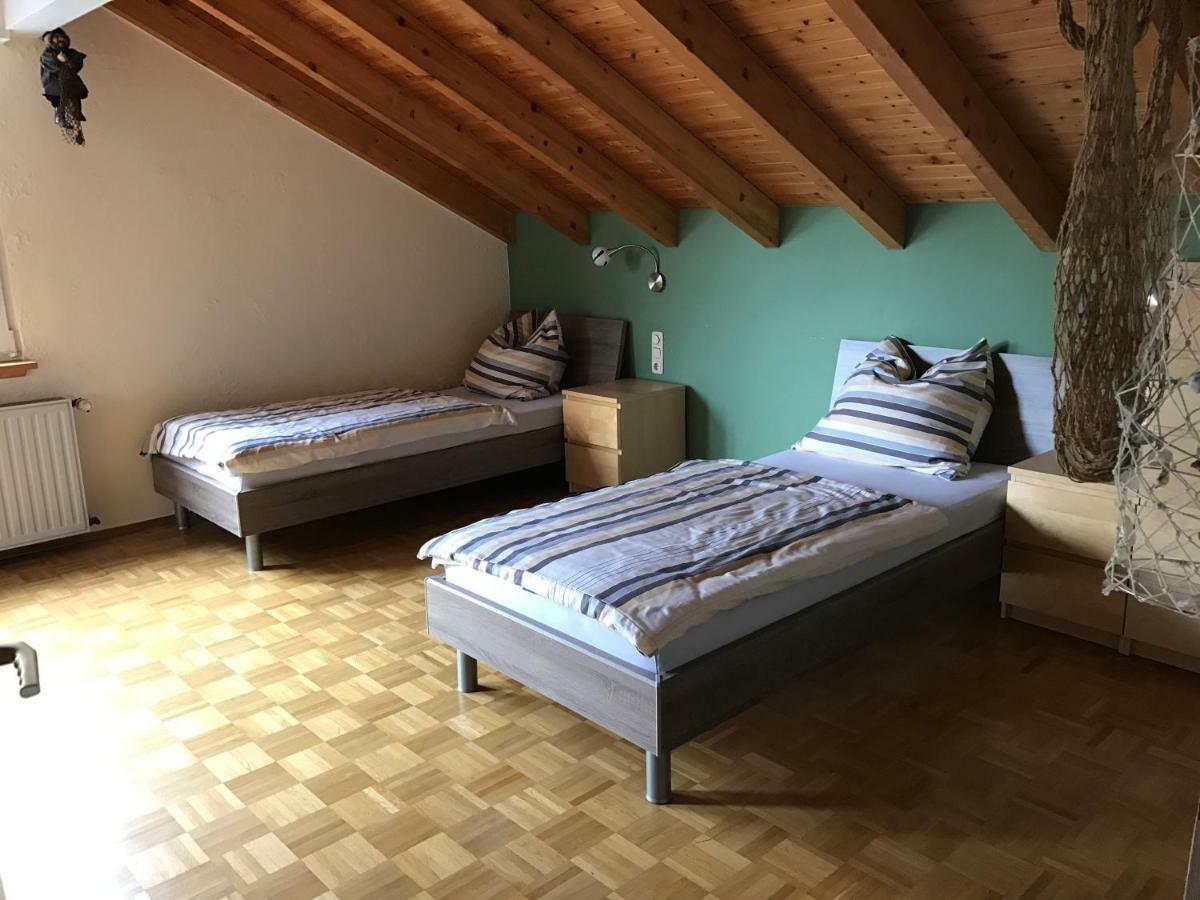 Messe Cgn/Dus Grossraeumige Wohnung In Guter Verkehrslage 勒沃库森 外观 照片