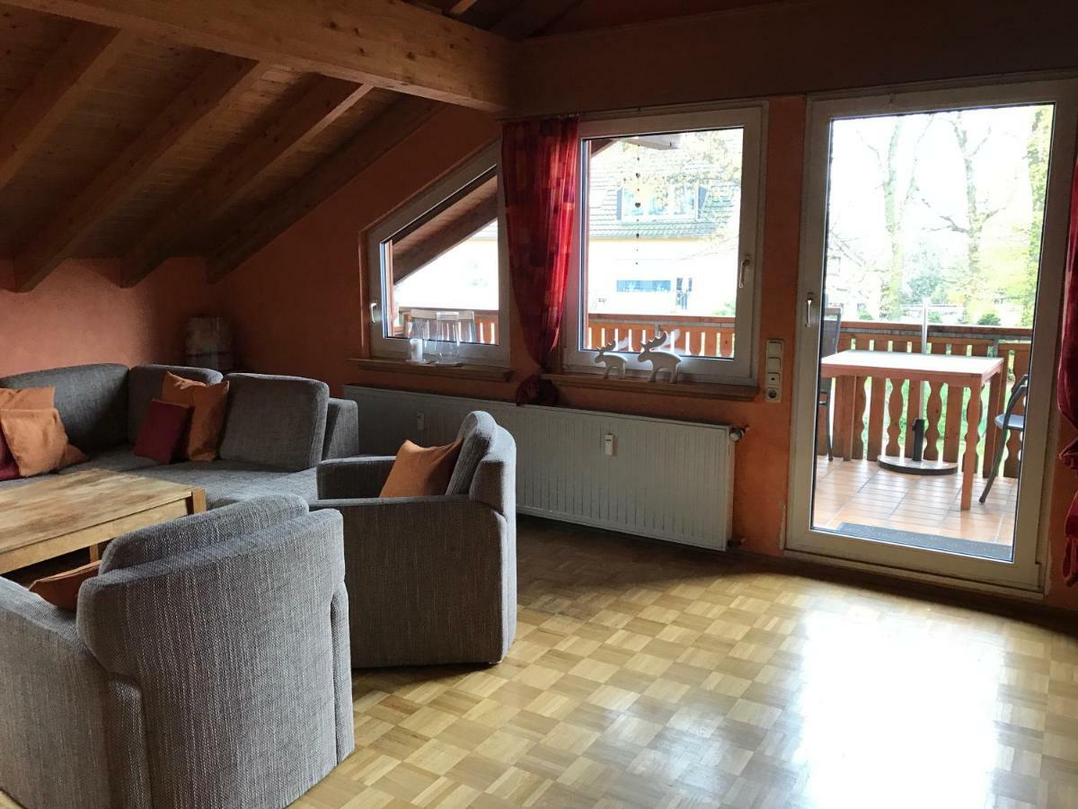 Messe Cgn/Dus Grossraeumige Wohnung In Guter Verkehrslage 勒沃库森 外观 照片