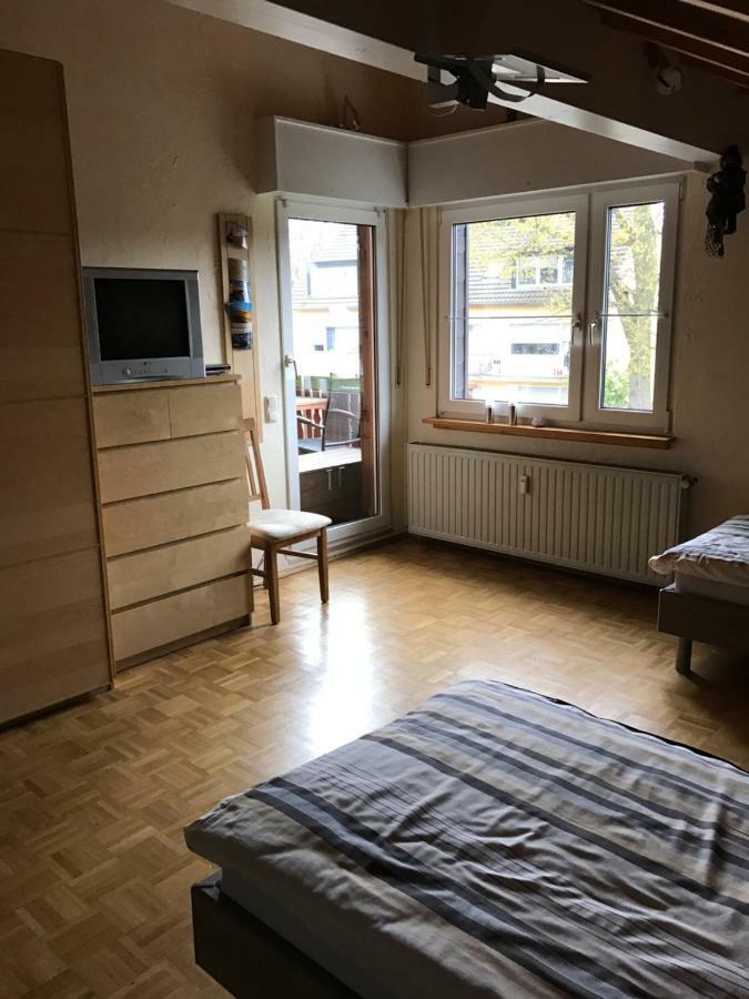 Messe Cgn/Dus Grossraeumige Wohnung In Guter Verkehrslage 勒沃库森 外观 照片
