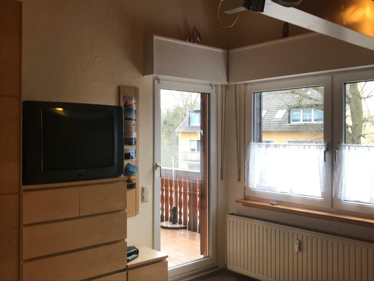 Messe Cgn/Dus Grossraeumige Wohnung In Guter Verkehrslage 勒沃库森 外观 照片